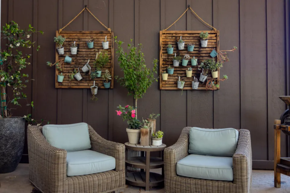 Rocking chairs on a Southern front porch